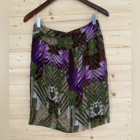 WORTHINGTON Women's Size 4 Purple & Olive Green Pocketed Flattering Fit Skirt - Picture 3 of 9